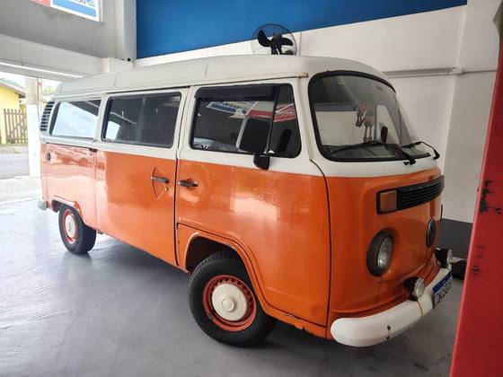 VOLKSWAGEN KOMBI 1.6 MI STD 8V GASOLINA 3P MANUAL VOLKSWAGEN KOMBI 1.6 MI STD 8V GASOLINA 3P MANUAL